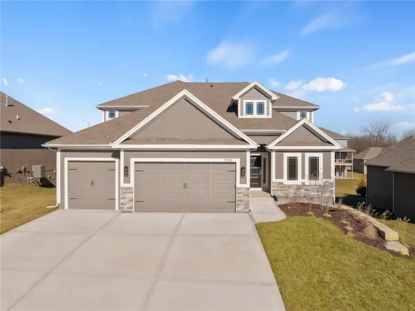 7004 NE 102nd Court, Kansas City, MO 64156