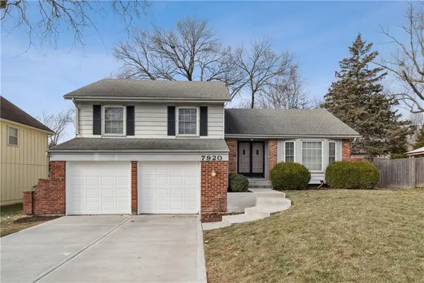 7920 Gillette Street, Lenexa, KS 66215