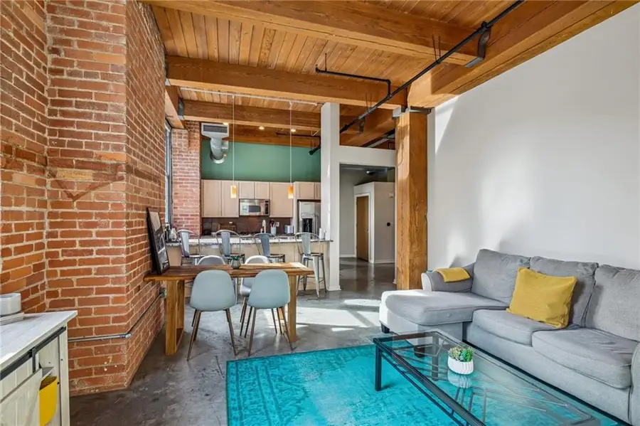 712 Broadway Boulevard #406, Kansas City, MO 64105 - #2