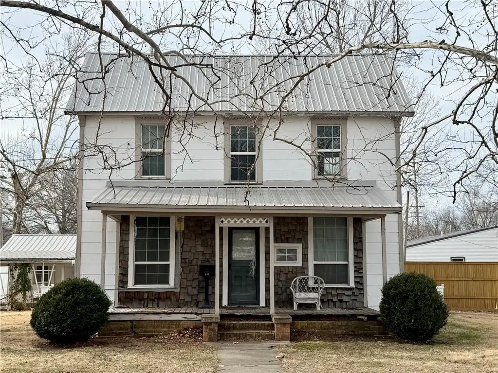 433 N Grant Street, Erie, KS 66733 - Image #1