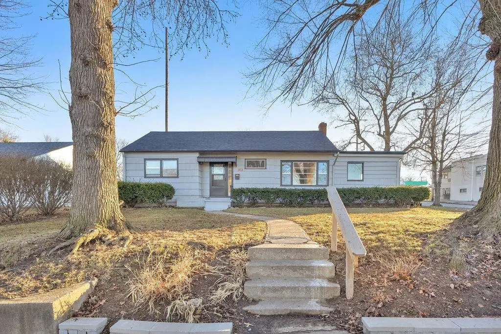 1103 N 24th Street, Saint Joseph, MO 64506 - Image #1