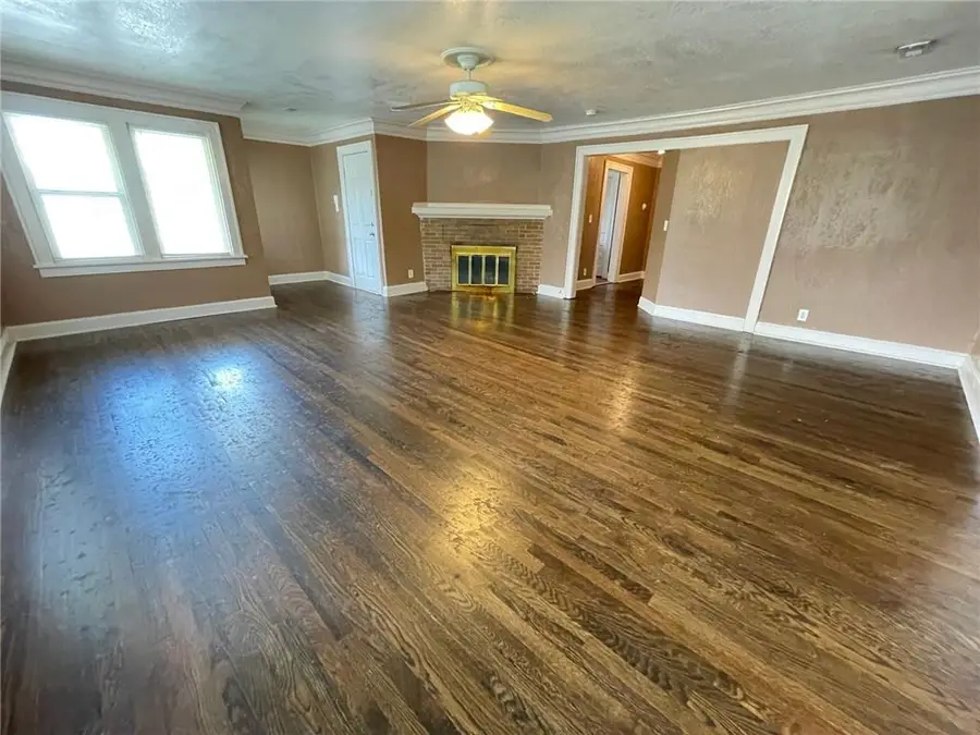 5341 Paseo Boulevard, Kansas City, MO 64110 - #3