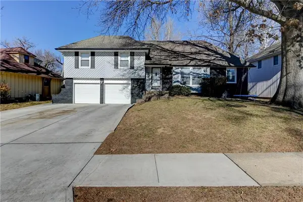 11104 E 83rd Terrace, Raytown, MO 64138