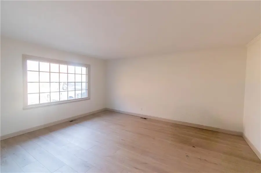 3415 Trail Road, Lawrence, KS 66049 - Image #3