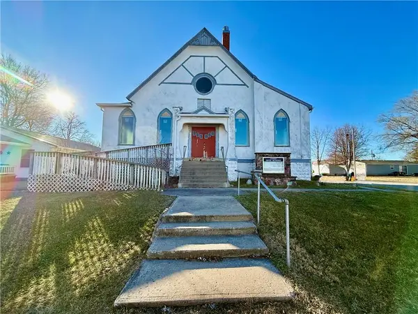 130 W 2nd Street, Clearmont, MO 64431