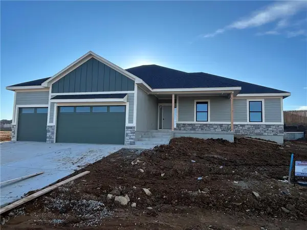 7905 Hoot Owl Street, Blue Springs, MO 64014