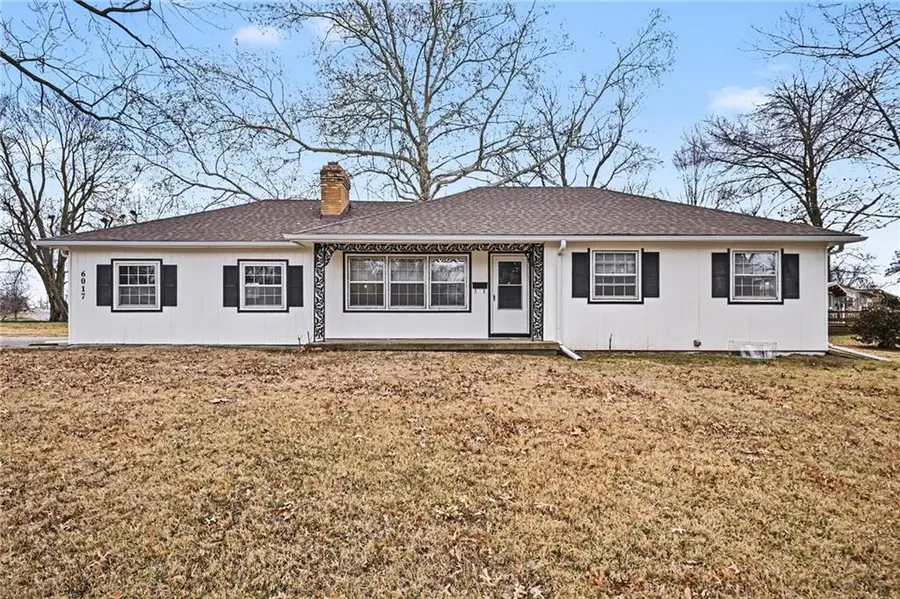6017 N Howard Avenue, Gladstone, MO 64118 - Image #2