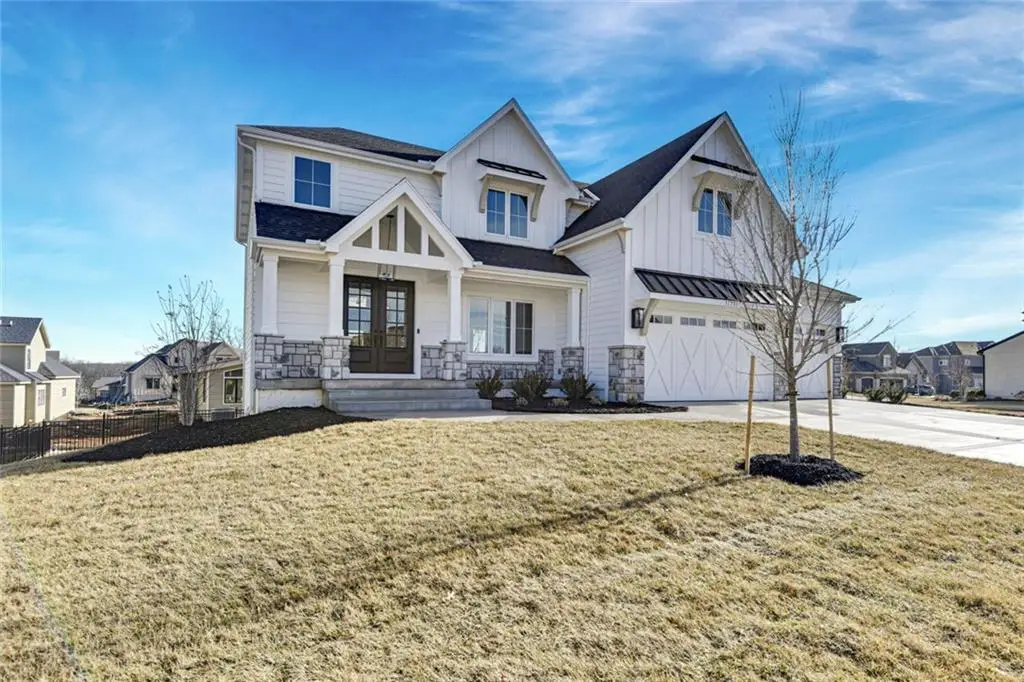 17704 Carter Street, Overland Park, KS 66221 - Image #1