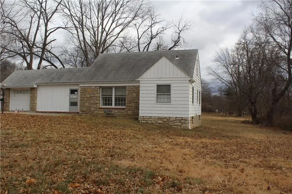 10831 Holmes Road, Kansas City, MO 64131 - Image #1