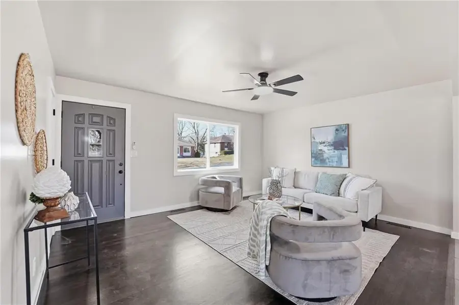 7515 N Tracy Avenue, Kansas City, MO 64118 - #3