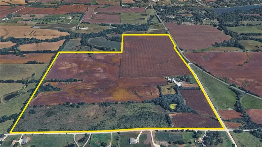 17210 Hemphill Road, Bonner Springs, KS 66012 - Image #3