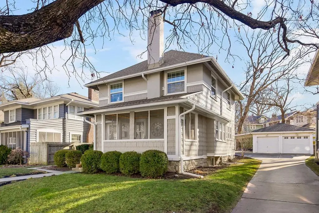 6227 Valley Road, Kansas City, MO 64113 - Image #1