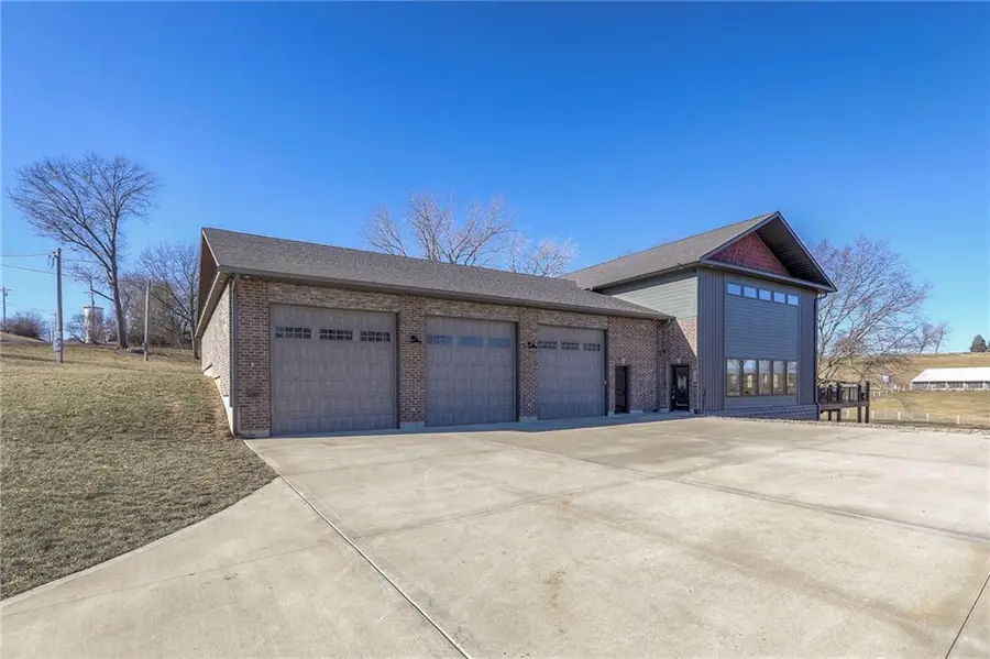 300 SE 30th Street, Oak Grove, MO 64075 - #2
