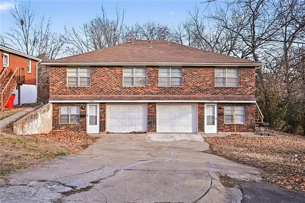 11610-11612 Ivanhoe Court, Independence, MO 64052