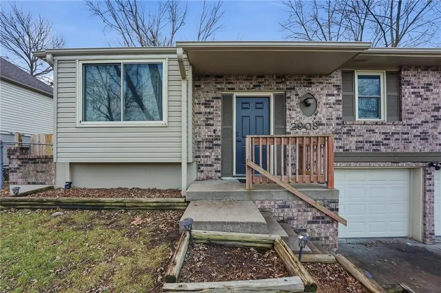 2908 NW Canterbury Road, Blue Springs, MO 64015 - Image #3