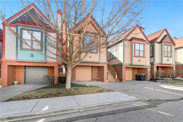 115 E 29th Street, Kansas City, MO 64108