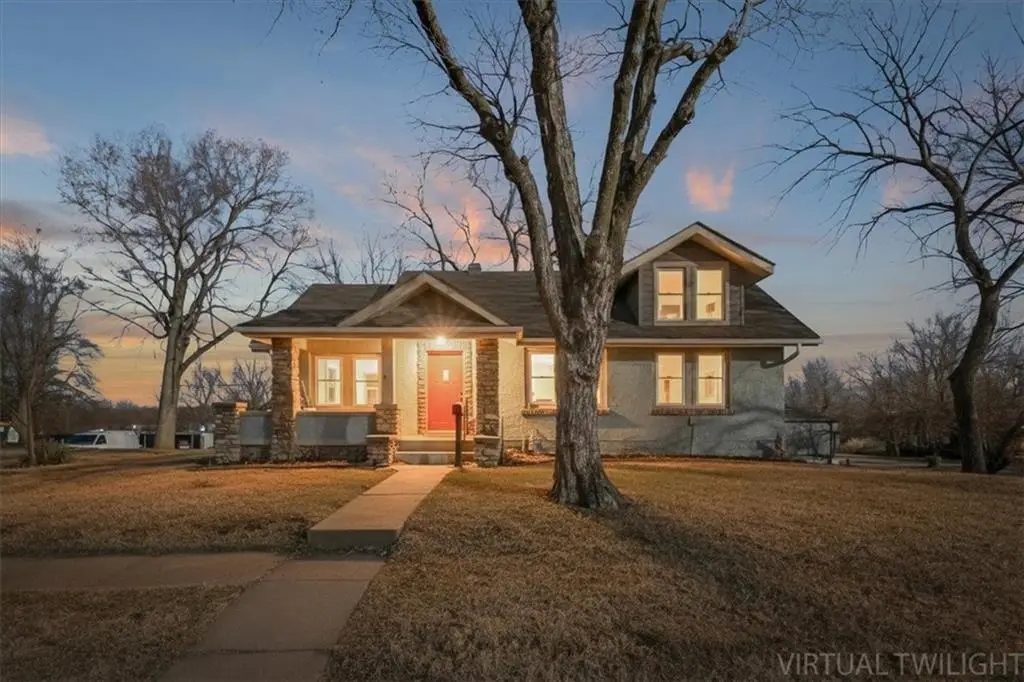 904 E Kaskaskia Street, Paola, KS 66071 - Image #1