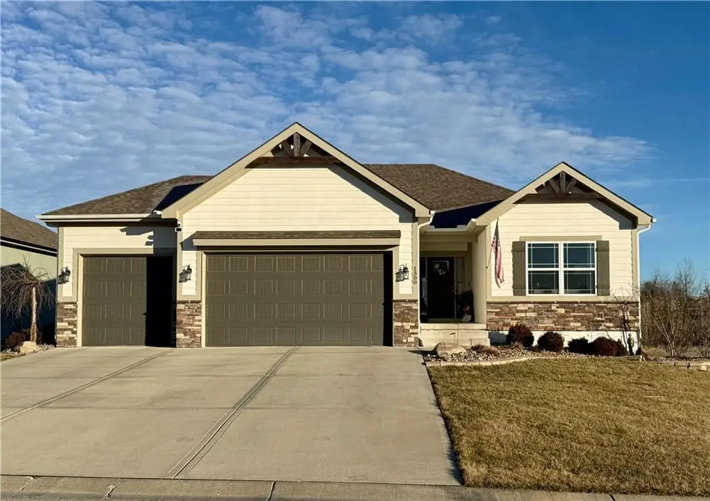 1300 NW Crestwood Drive, Grain Valley, MO 64029 - Image #1