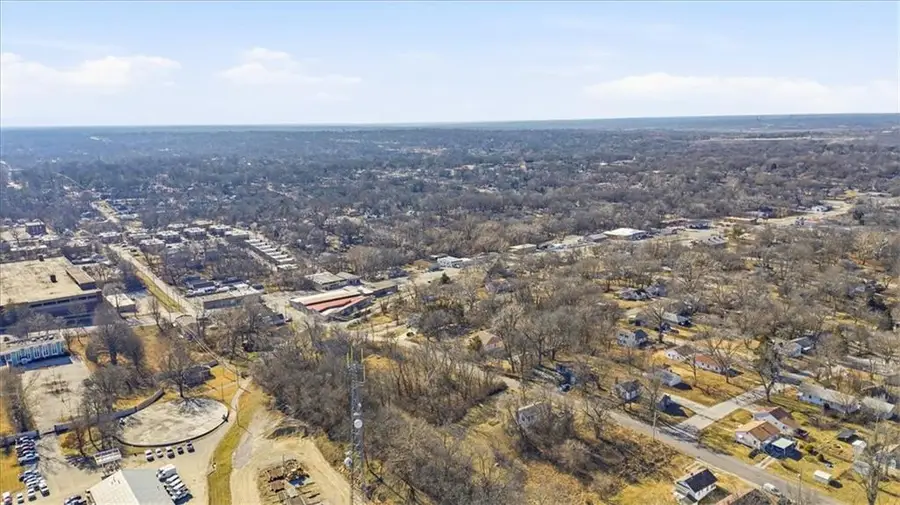 1015 S Scott Avenue, Independence, MO 64054 - Image #3