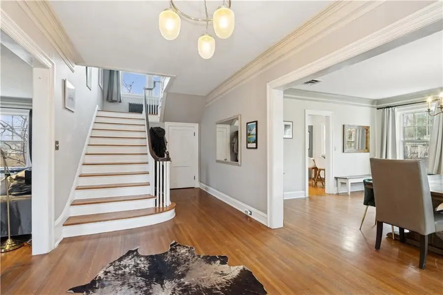 401 W 57 Terrace, Kansas City, MO 64113 - Image #2