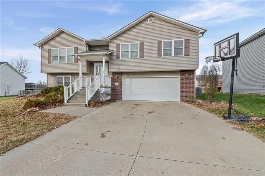 3212 Morton Lane, Saint Joseph, MO 64506 - Image #2