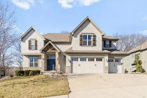 6281 N Whitetail Way, Parkville, MO 64152