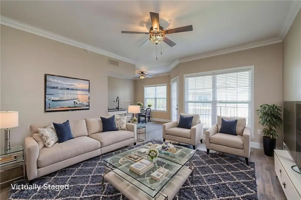 11614 Tomahawk Creek Parkway #I, Leawood, KS 66211 - Image #1