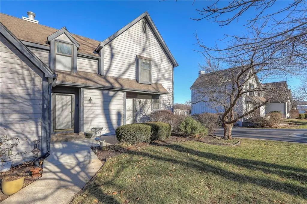 4964 W 60th Terrace, Mission, KS 66205 - Image #1