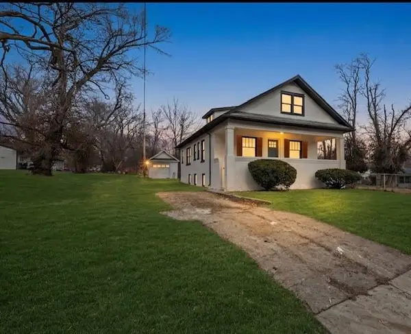 3210 E 73rd Street, Kansas City, MO 64132