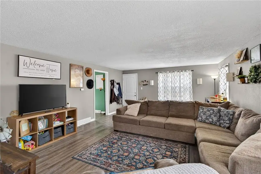 513 N College Street, Richmond, MO 64085 - Image #3