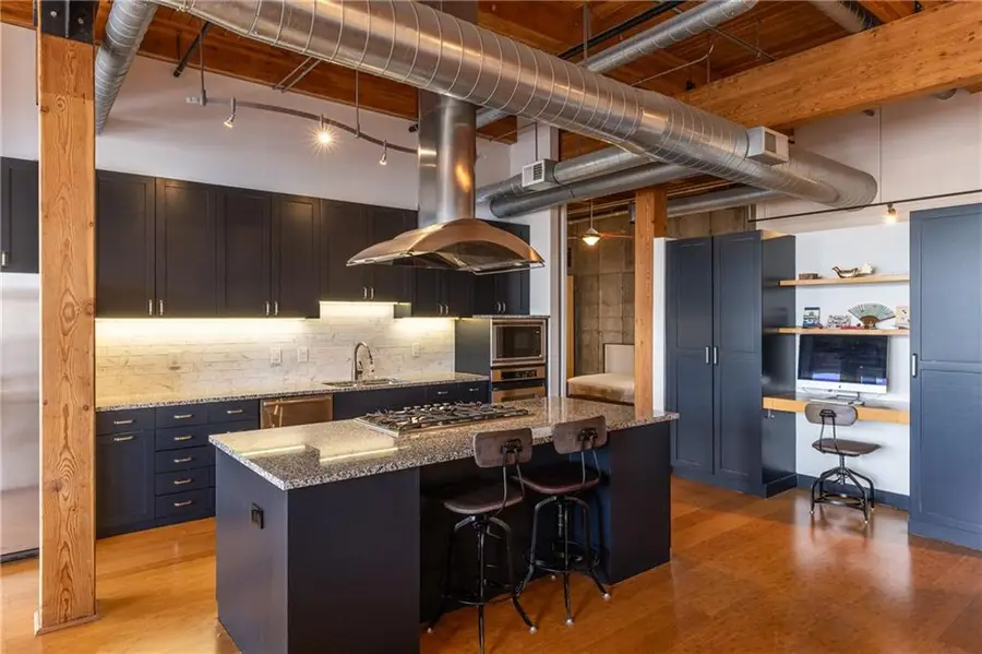 210 W 5th Street #203, Kansas City, MO 64105 - Image #2