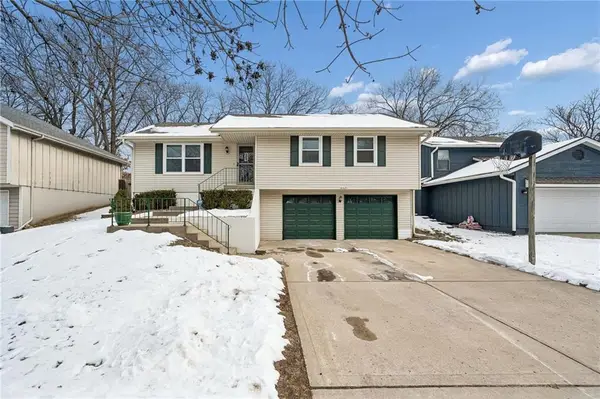 8021 N Everton Avenue, Kansas City, MO 64152