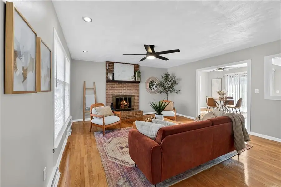 505 E 90th Terrace, Kansas City, MO 64131 - #3