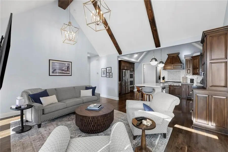 7874 Howe Circle, Prairie Village, KS 66208 - #3