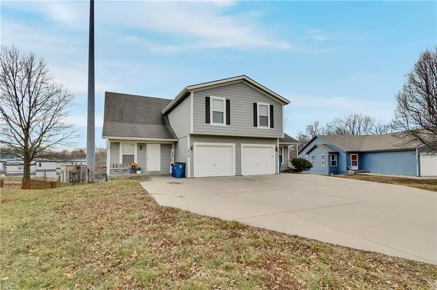 1877 Chickadee Drive, Liberty, MO 64068 - Image #3