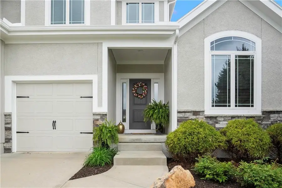 17354 S Legler Road, Olathe, KS 66062 - #2