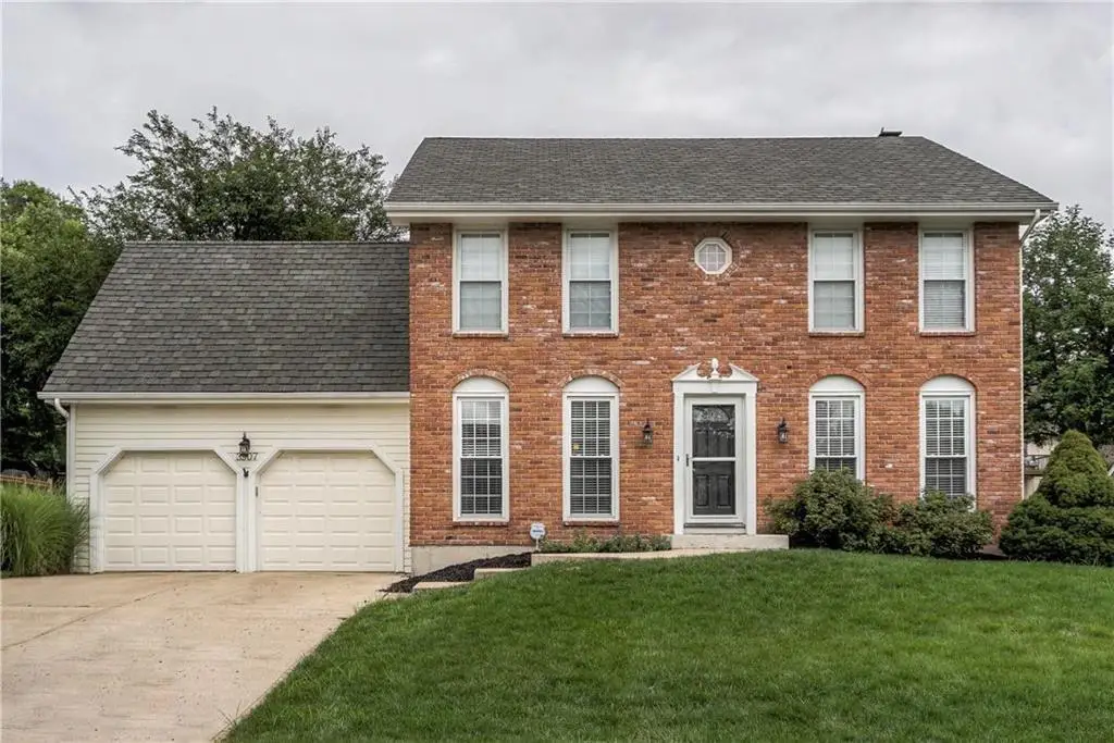 3907 NE Clearbrook Drive, Lees Summit, MO 64064 - Image #1