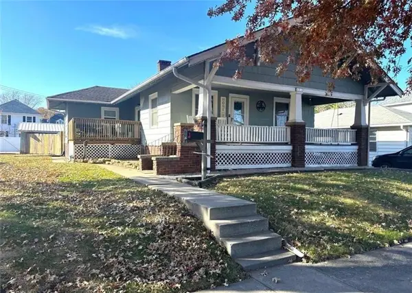 914 Cherry Street, Chillicothe, MO 64601