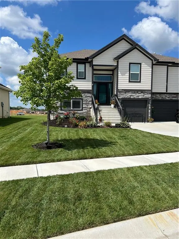 1504 N 162nd Circle, Basehor, KS 66007 - Image #1