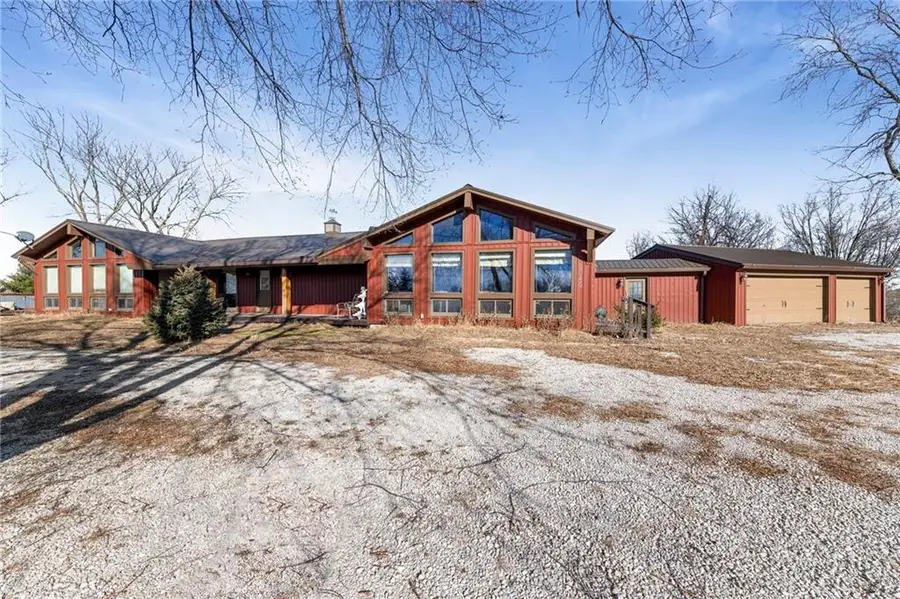 8046 Southpoint Drive, Camden, MO 64017 - Image #3