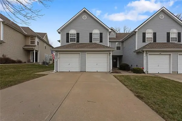 8123 N Lawn Avenue, Kansas City, MO 64119