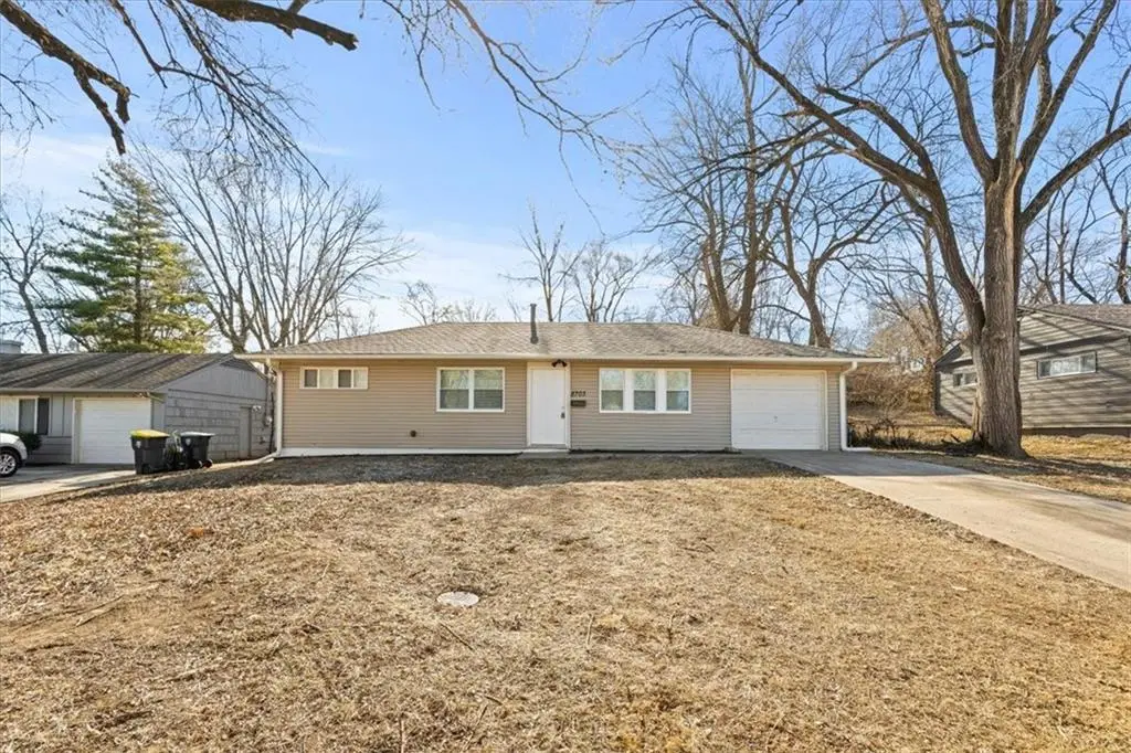 8703 E 114th Street, Kansas City, MO 64134 - Image #1