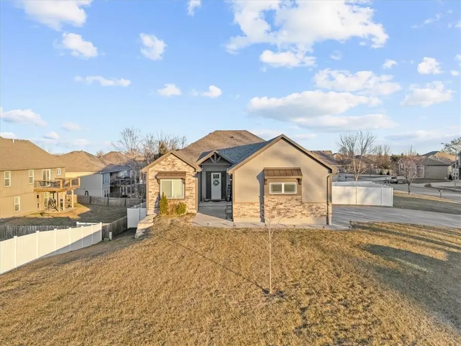 12100 Astor Court, Peculiar, MO 64078 - #2