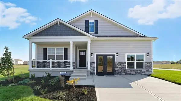 19601 W 201st Street, Spring Hill, KS 66083