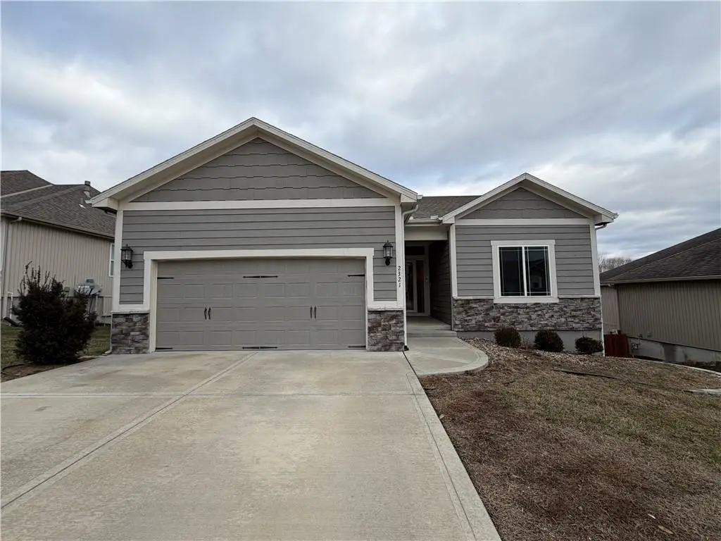2321 S Heartland Court, Independence, MO 64057 - Image #1