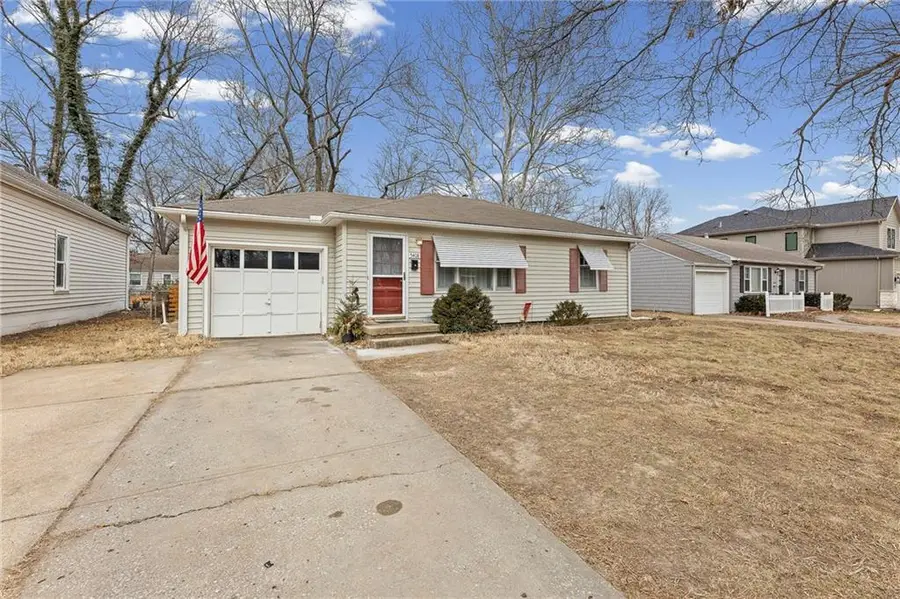 5408 W 72nd Street, Prairie Village, KS 66208 - Image #2
