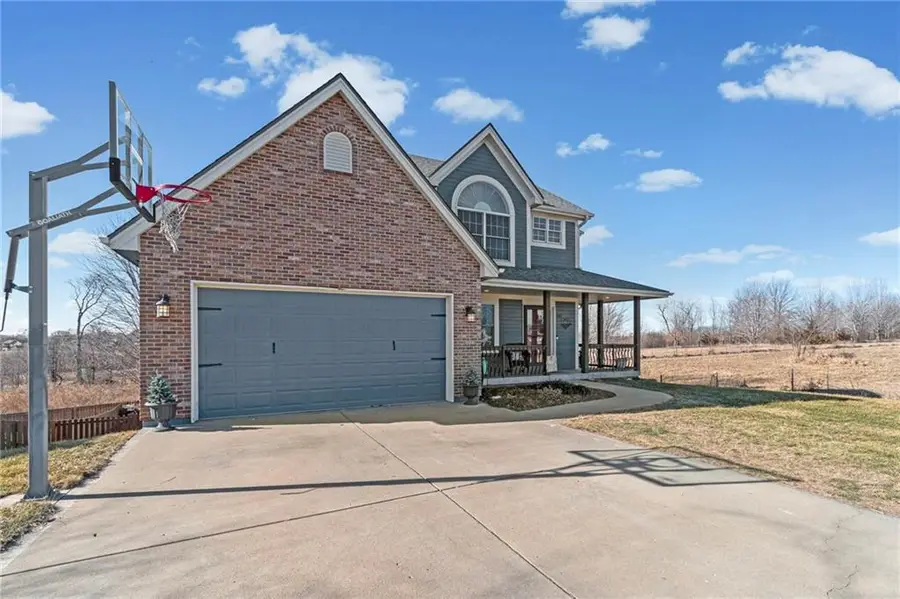 1301 NE 196th Street, Smithville, MO 64089 - Image #2