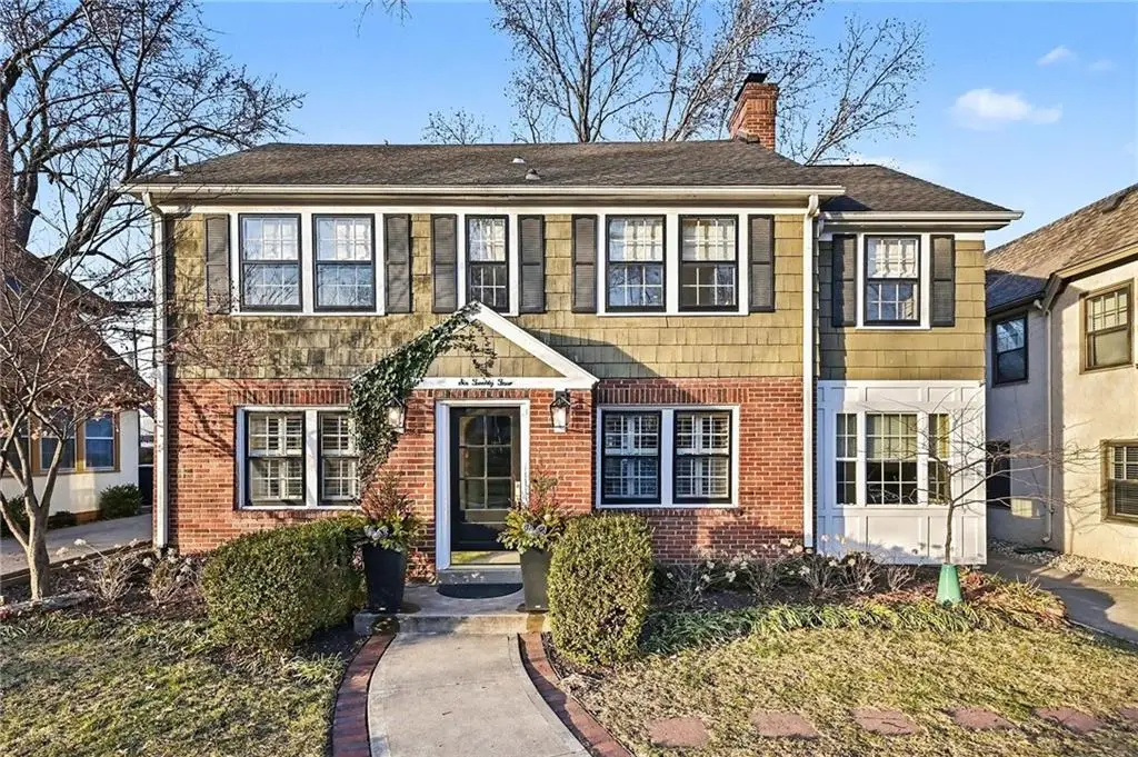 624 W 70th Terrace, Kansas City, MO 64113 - Image #1