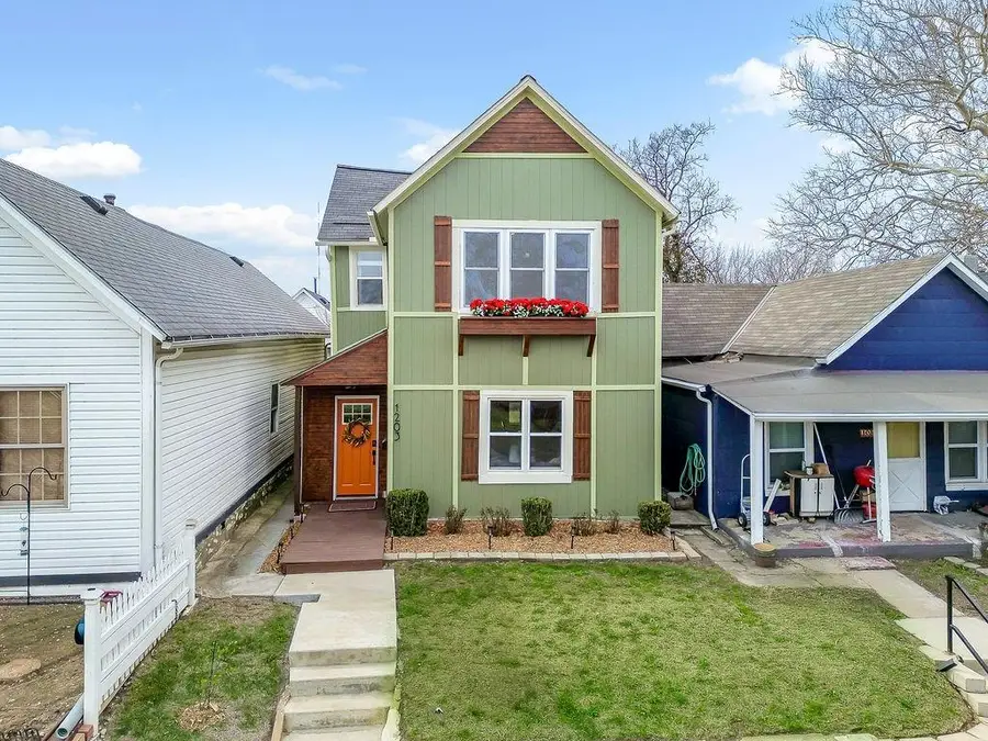 1203 W 20th Terrace, Kansas City, MO 64108 - #2