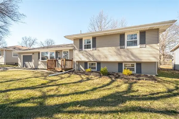 1410 S Elm Street, Ottawa, KS 66067